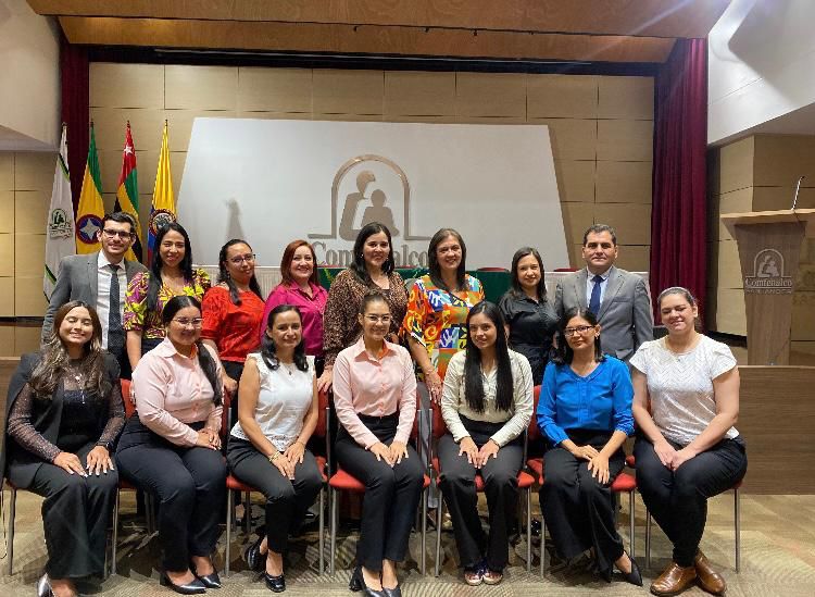 13 años Fundación Universitaria COMFENALCO Santander UNC