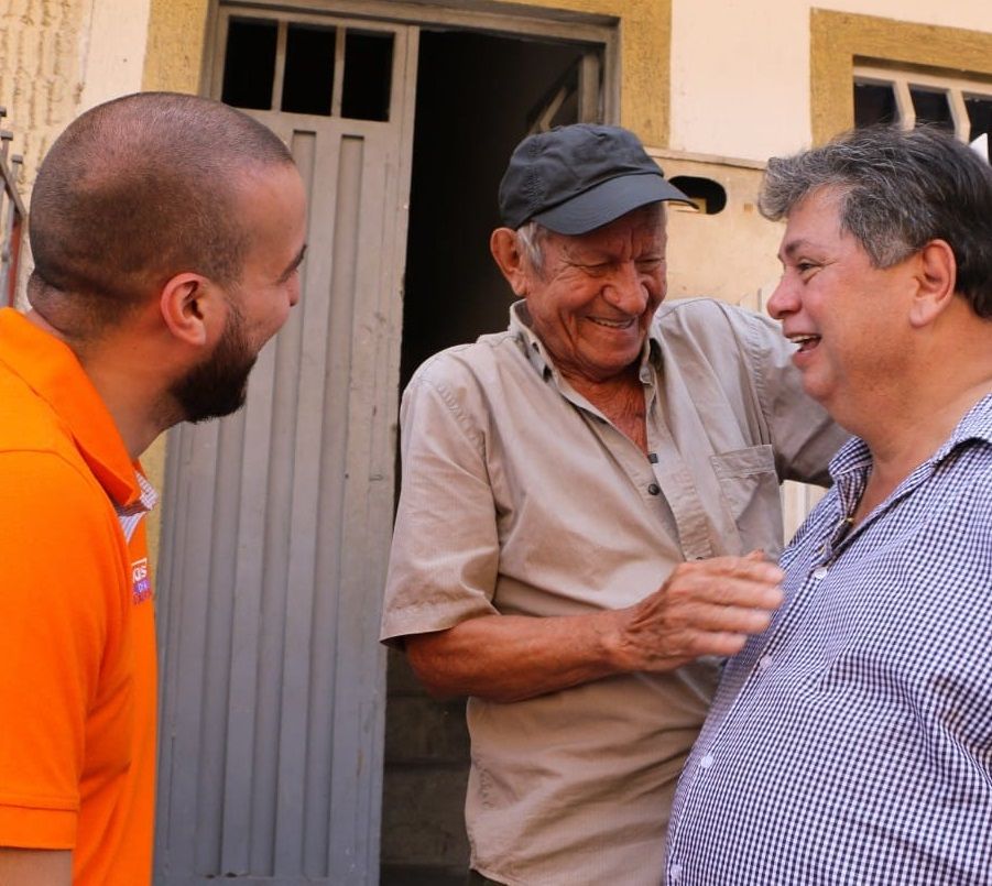 Jairo Mantilla apoya a Flechas en su camino a la Alcaldía de Floridablanca