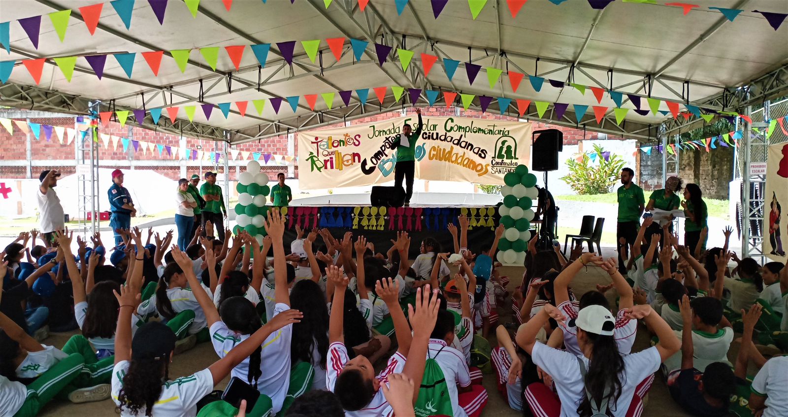 Formación especial para niños que dejan ‘Huellas que Brillan’