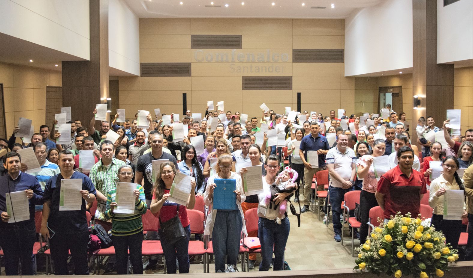 Familias santandereanas cumplen sueño de tener su vivienda propia
