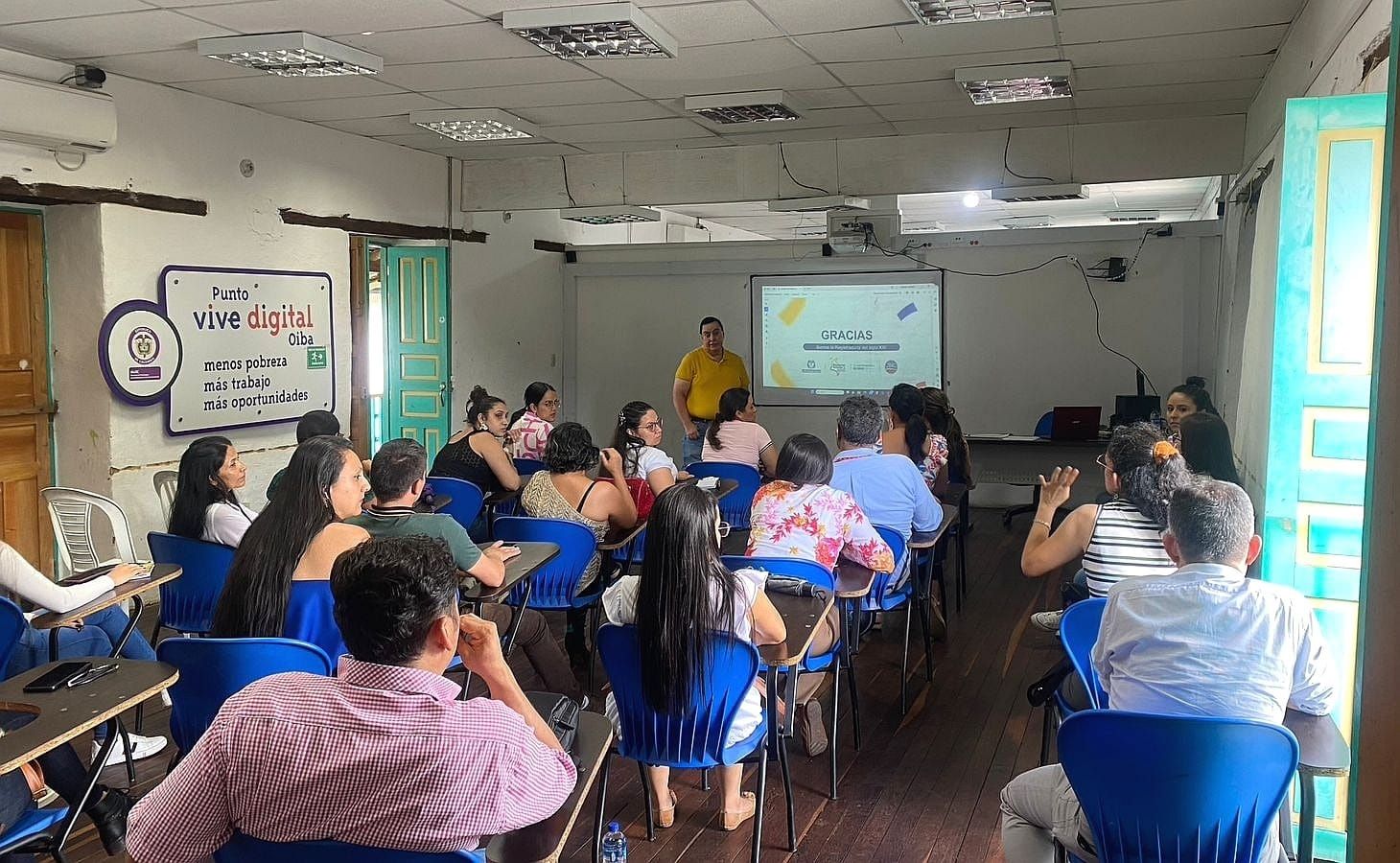 En Santander capacitan a 42 mil jurados para asistir a 5 mil 856 mesas de votación