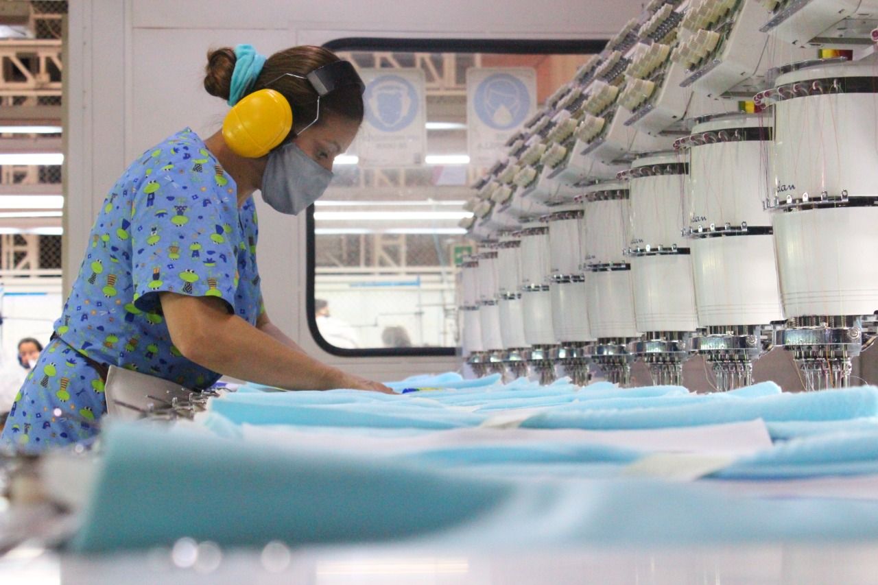 Notable caída del comercio y la industria durante agosto en Colombia