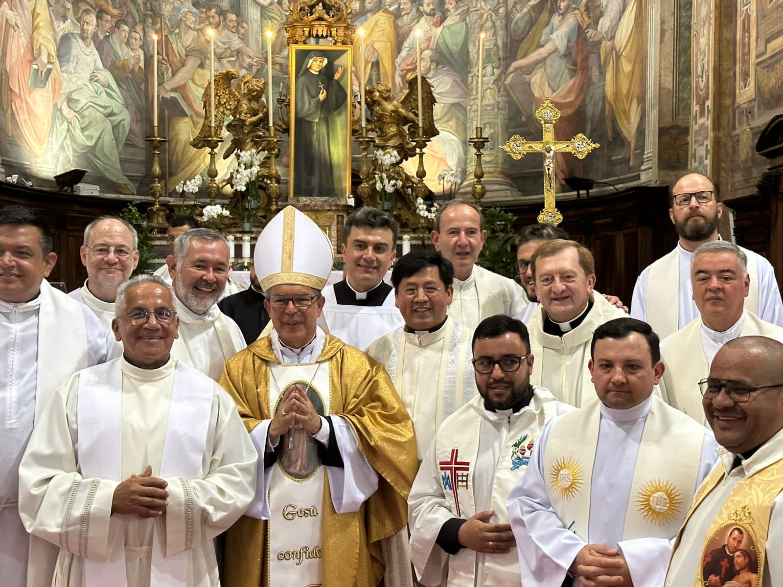 El Papa Francisco bendijo  al Cardenal Rueda Aparicio