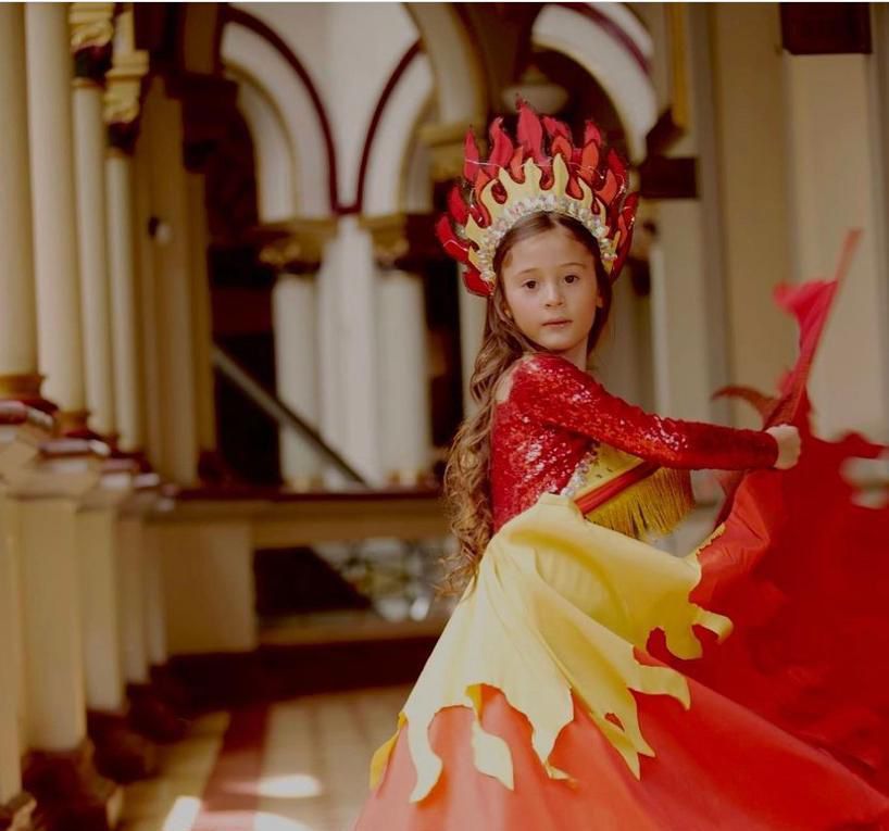 Mariángel Arias la ganadora en el concurso “Niña Talento Colombia”