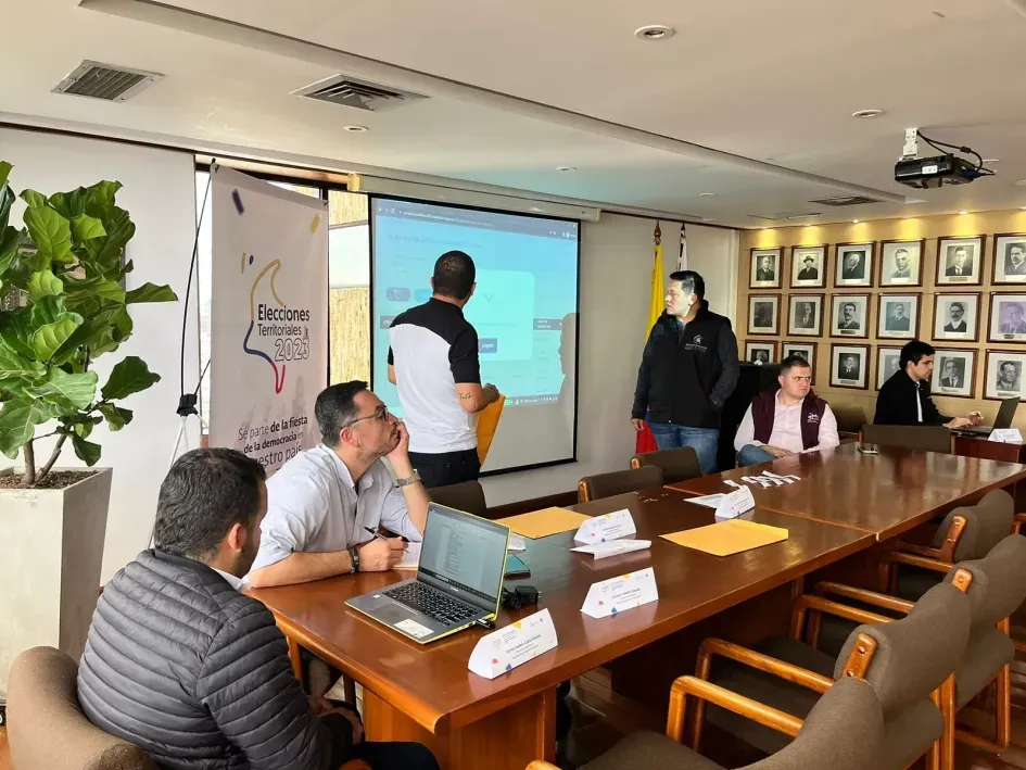 Inhabilitados para las elecciones pero las autoridades no actuaron