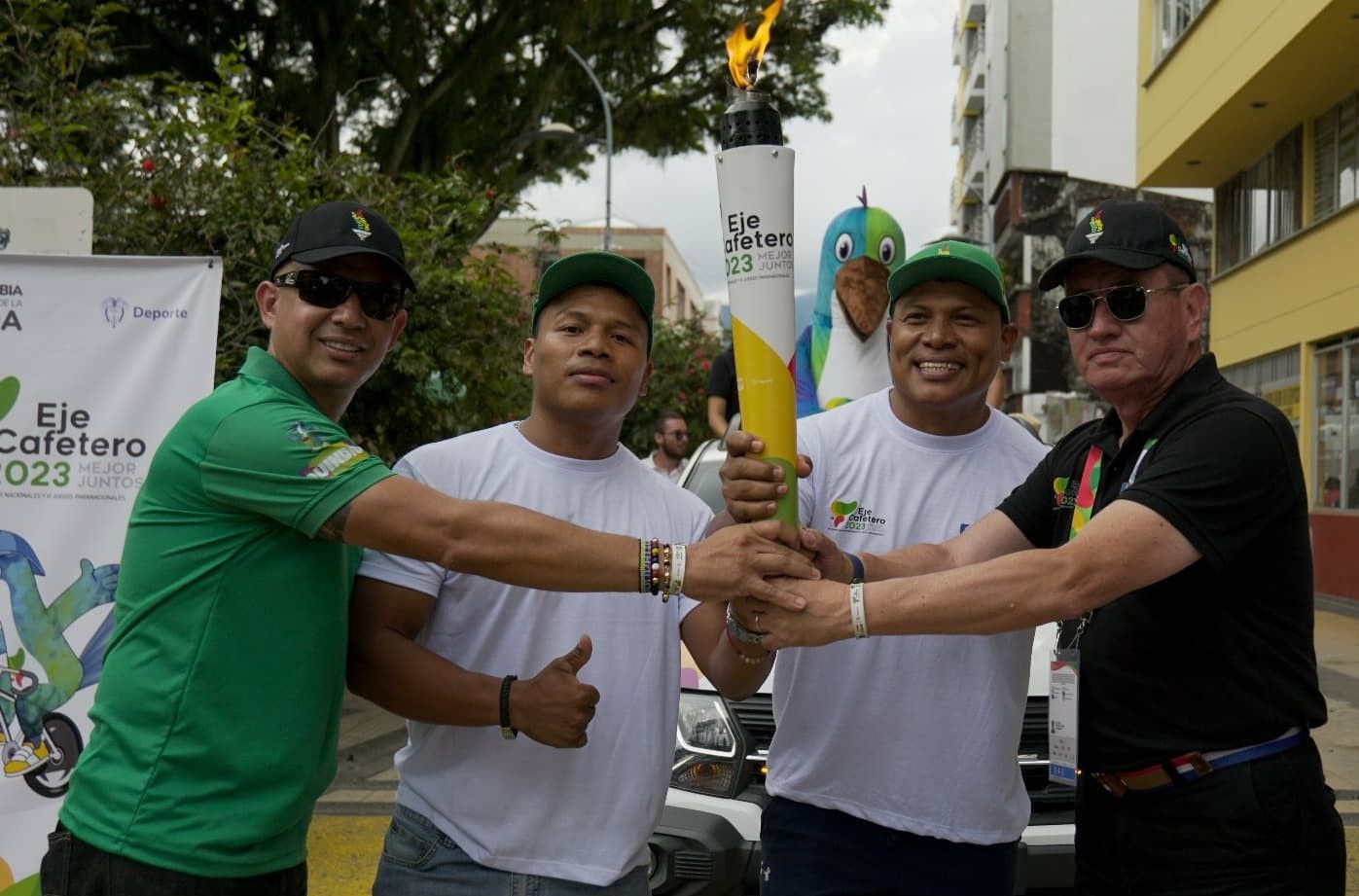 Jubilosa inauguración de las justas deportivas de Colombia