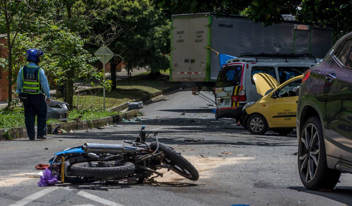Un muerto y varios heridos dejaron par de accidentes de moto en Bucaramanga