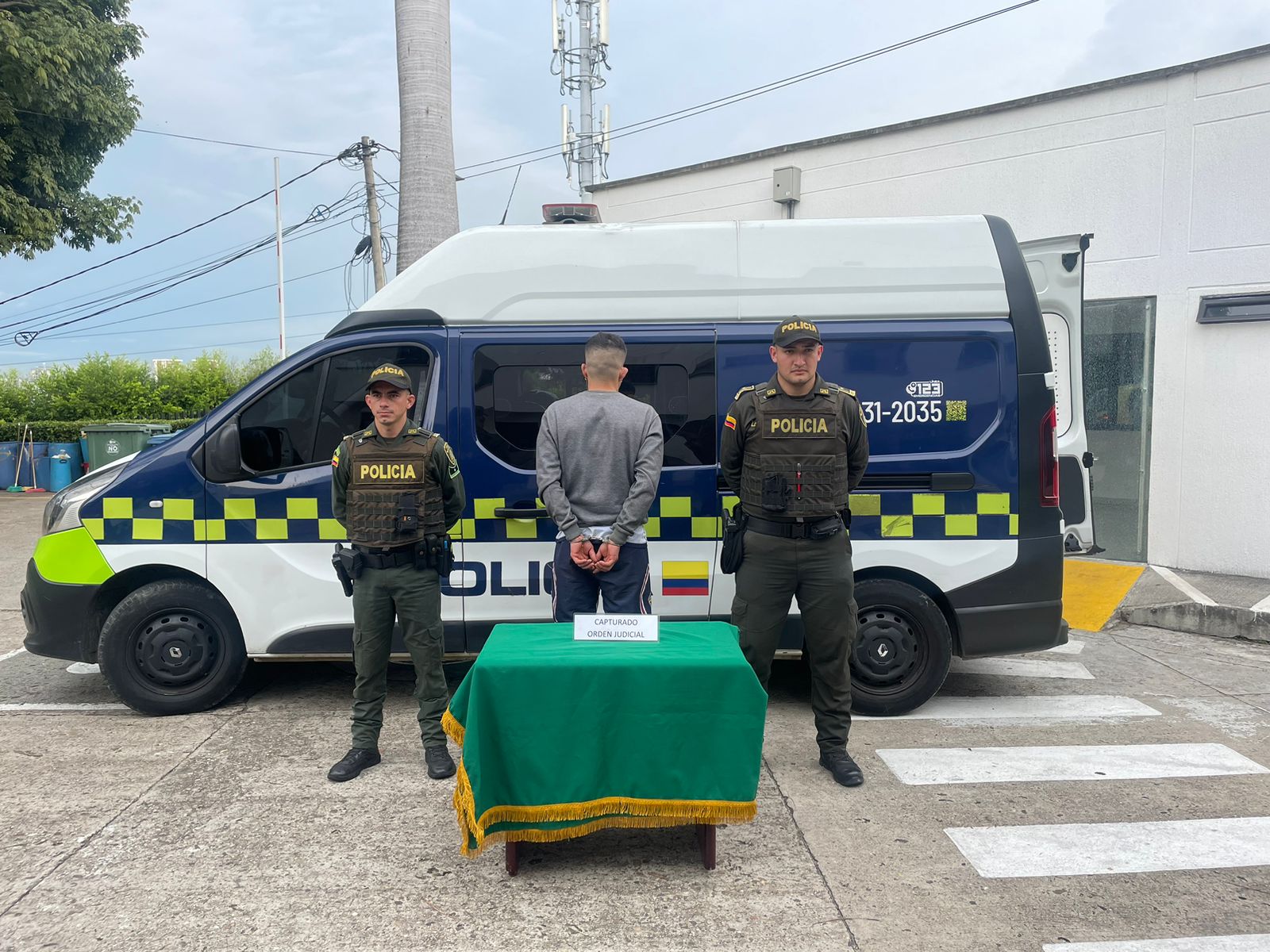 Policía Metropolitana logró dos capturas en el Área Metropolitana