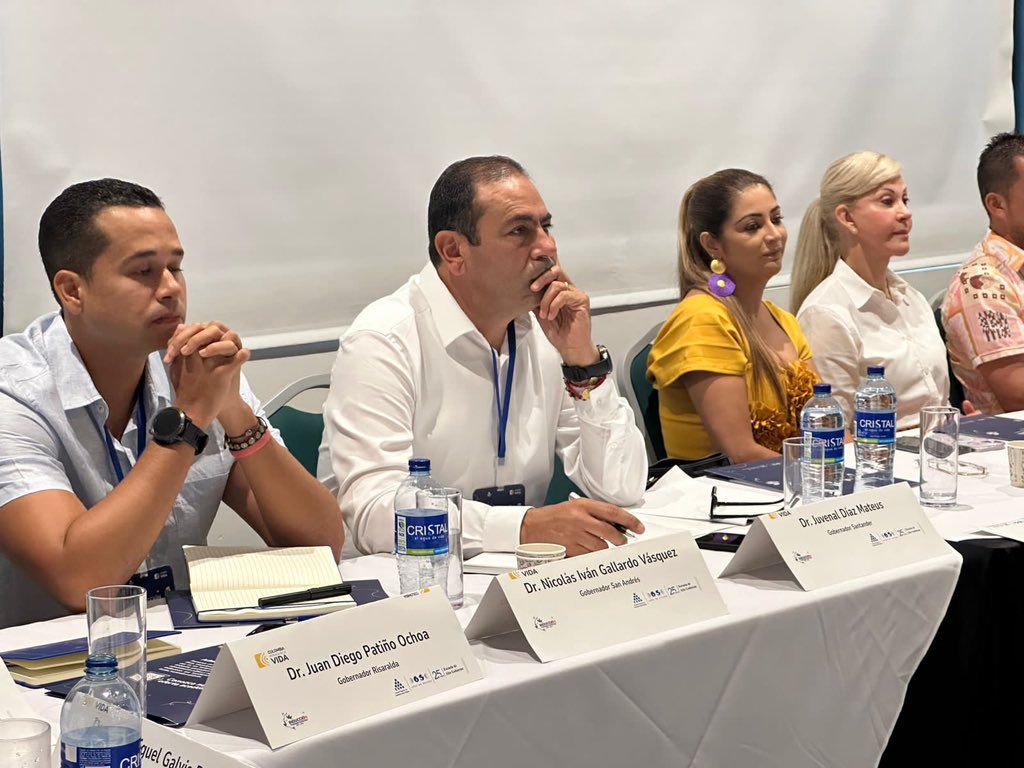 Gobernador electo de Santander inició su capacitación en la ESAP