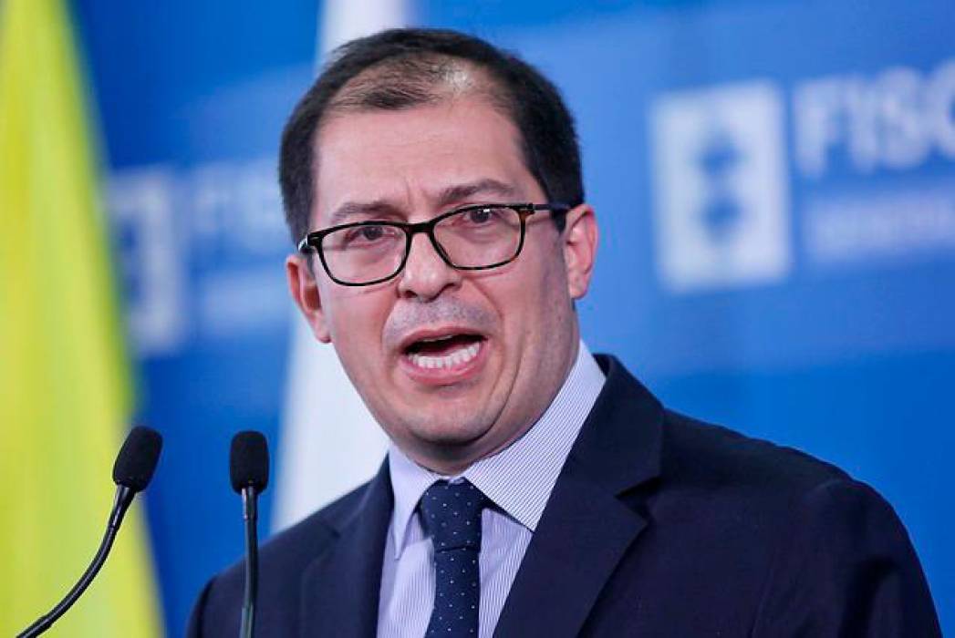 Fiscal propone plebiscito para negociaciones de PAZ