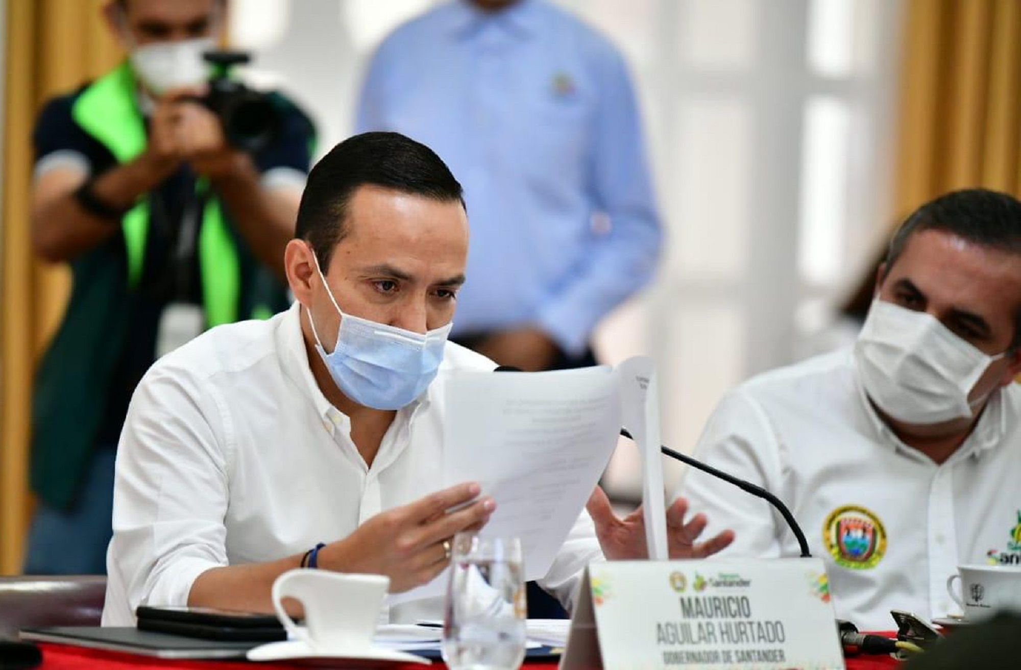 Gobernadores y ALCALDES salientes deben presentar ‘informes de gestión’