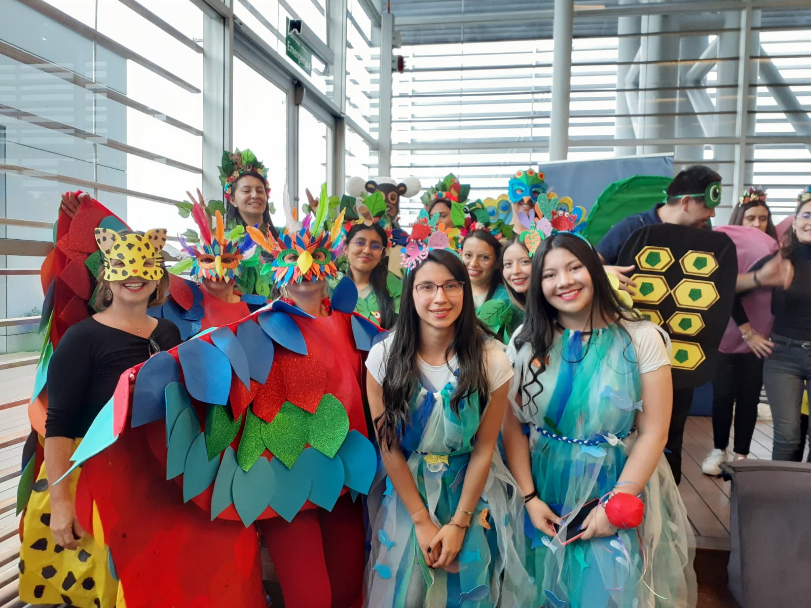 Equipos Felices = Huéspedes Satisfechos