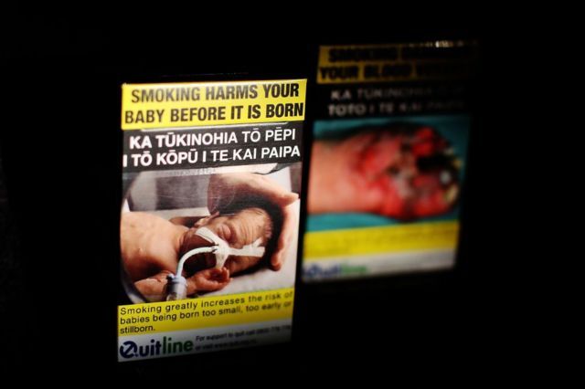 Nueva Zelanda ya no busca prohibir a generaciones futuras el consumo de tabaco