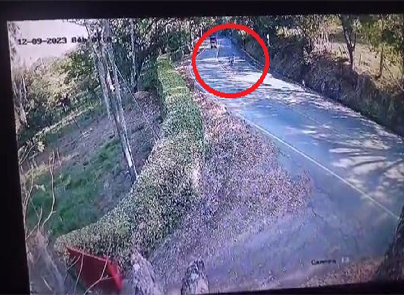 Mujer se llevó la peor parte de un siniestro vial en la vía San Gil - Socorro