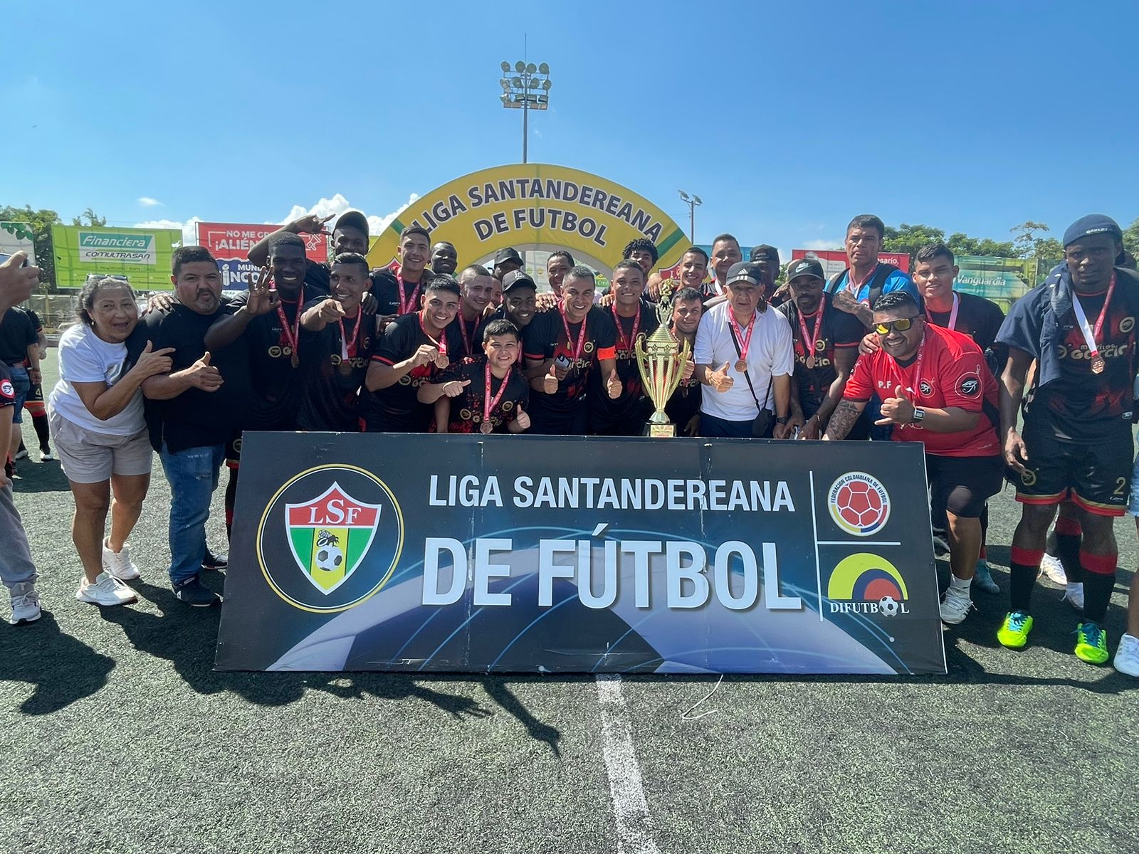 Móviles García todo un ´Supercampeon´