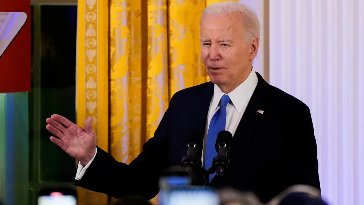 Biden se declara sionista en la celebración de Jánuca