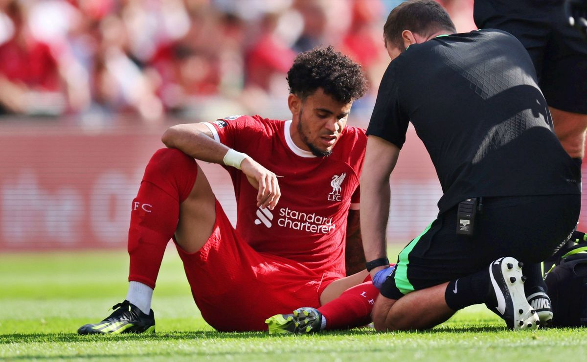 ´Lucho´ Díaz salió lesionado en juego ante Arsenal