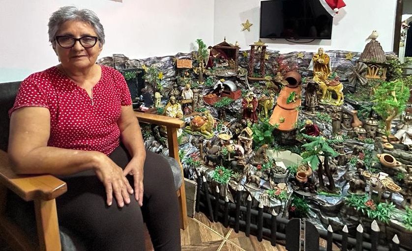 Entre luces y movimientos: La tradición navideña de Salome Manrique