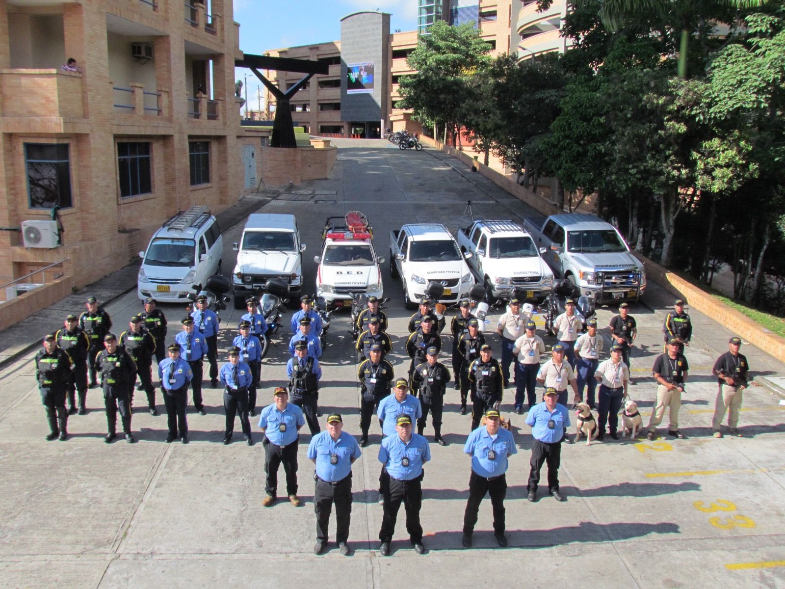 Defender, seguridad con sello Santandereano