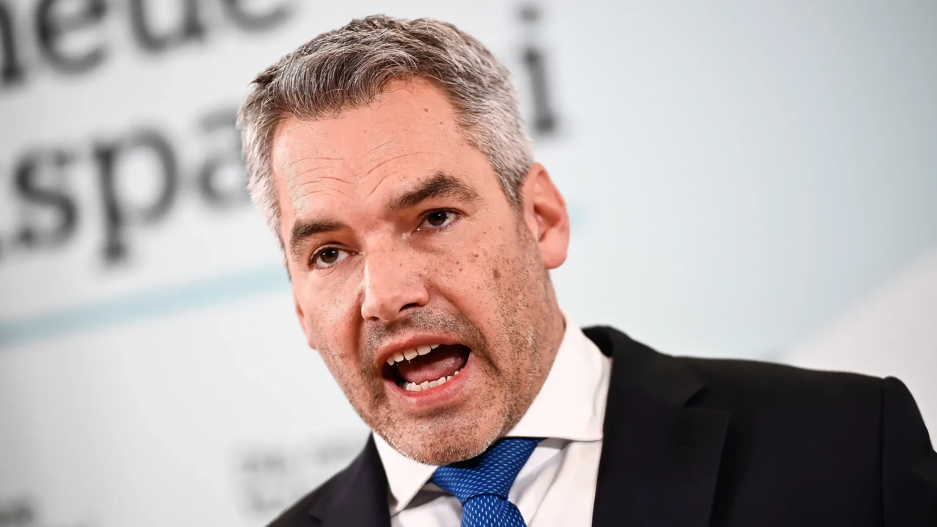 Austria rechaza la integración de Ucrania a la UE