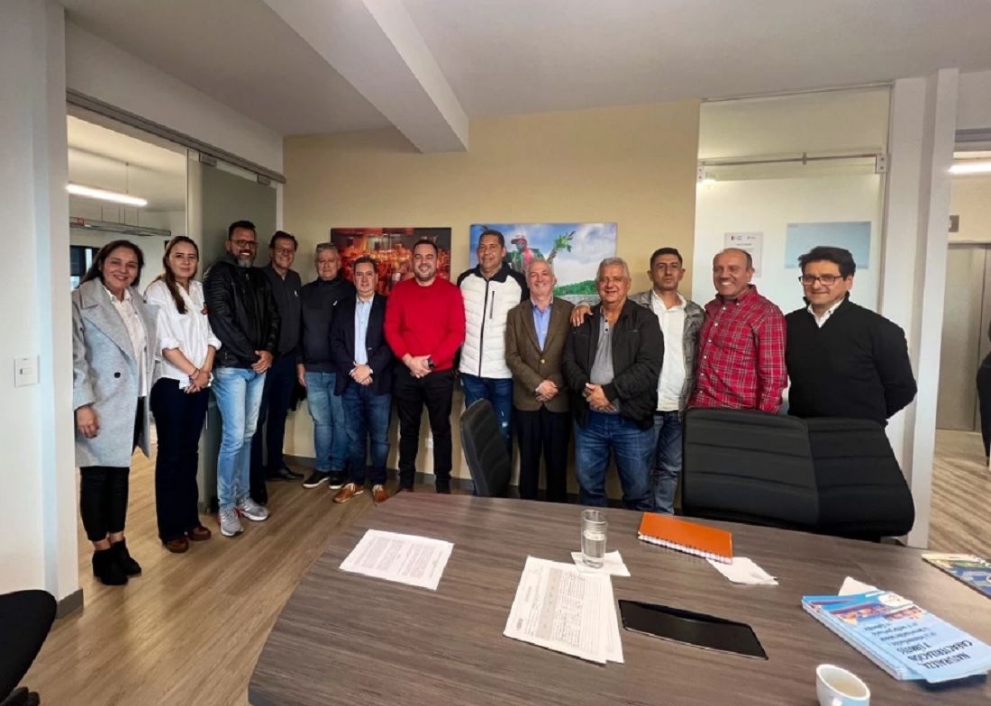 Final de conato de huelga en Electrificadora de Santander