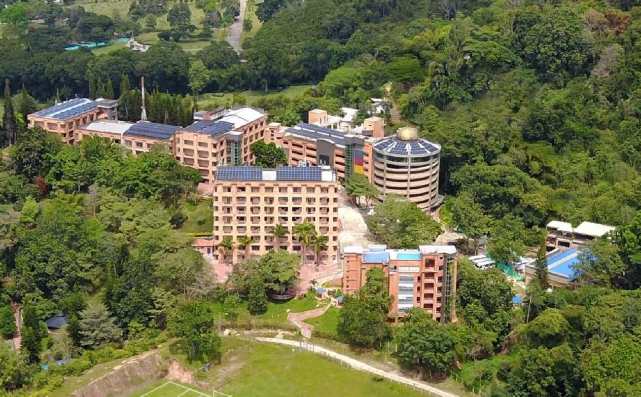 UDES recibió distinción mundial por contribuir a la sostenibilidad