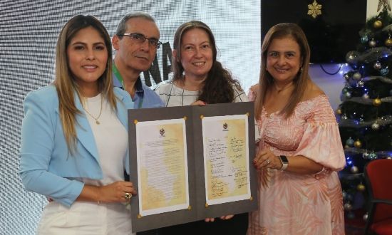 Instituciones de salud firmaron pacto por la atención digna a mujeres embarazadas