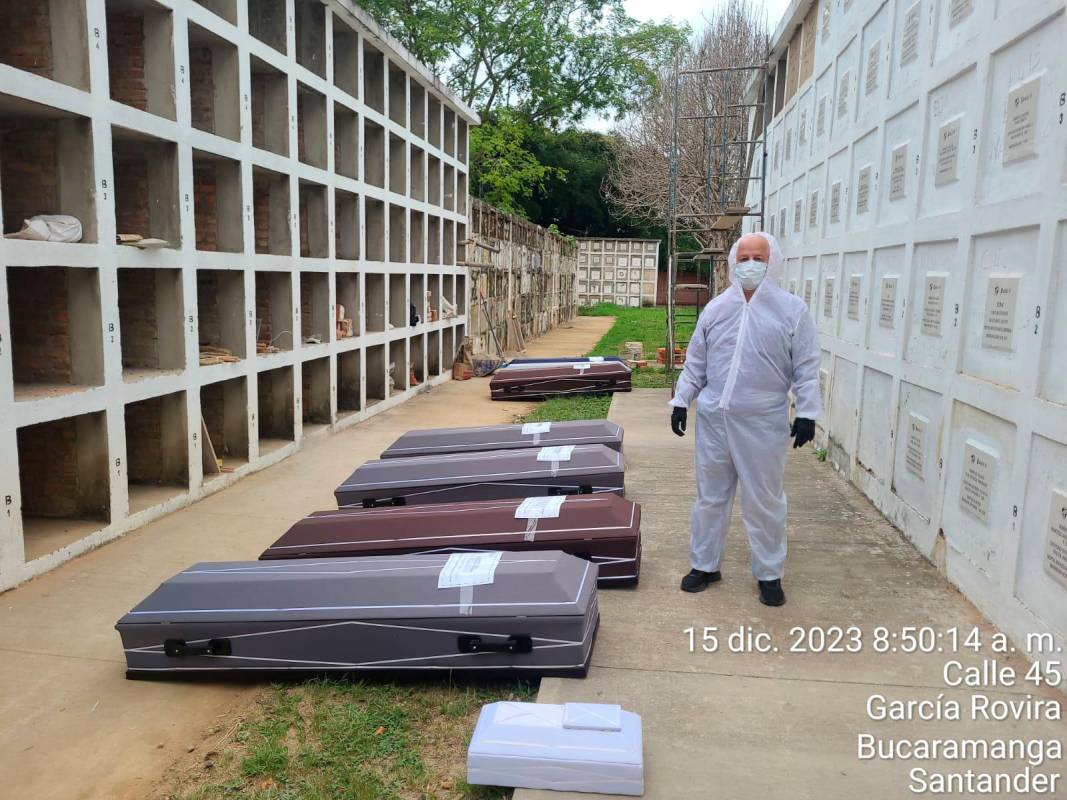 Cuerpos de Medicina Legal sin reclamar fueron inhumados