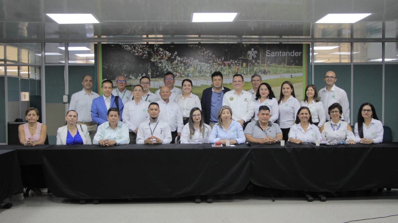 Gobernación de Santander y SENA impulsan la educación y empleabilidad