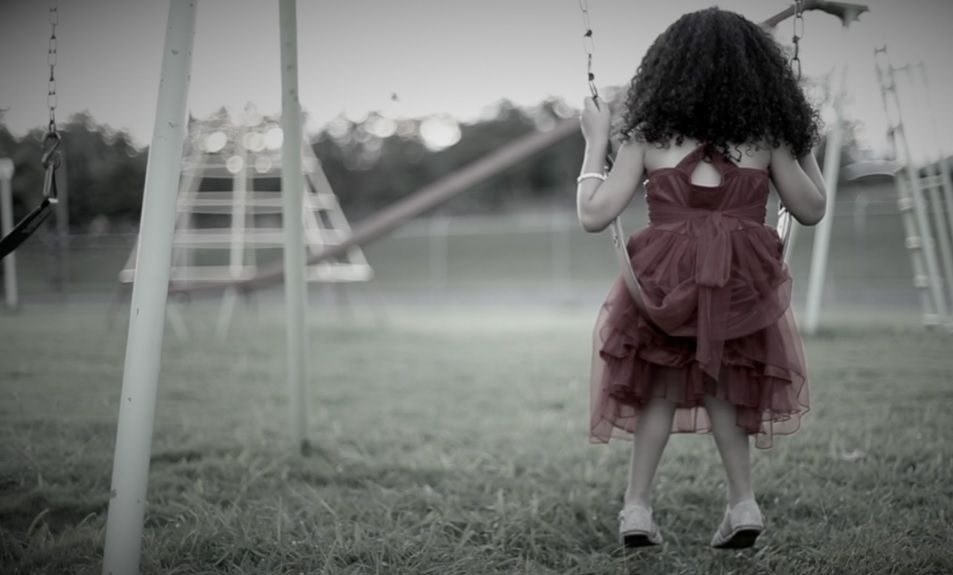 Padres admitieron grabar actos sexuales con su hija de 8 años