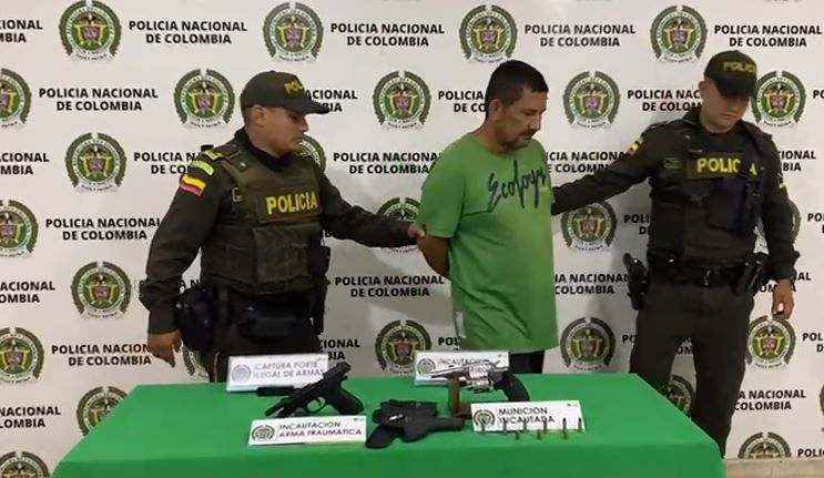Con tremendo arsenal sorprendieron a  un hombre en La Cumbre