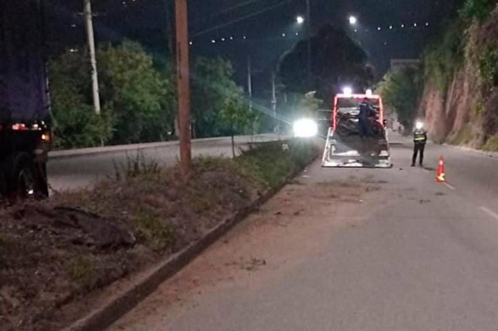 Adriana Quintero no resistió tremendo impacto contra un separador del anillo vial