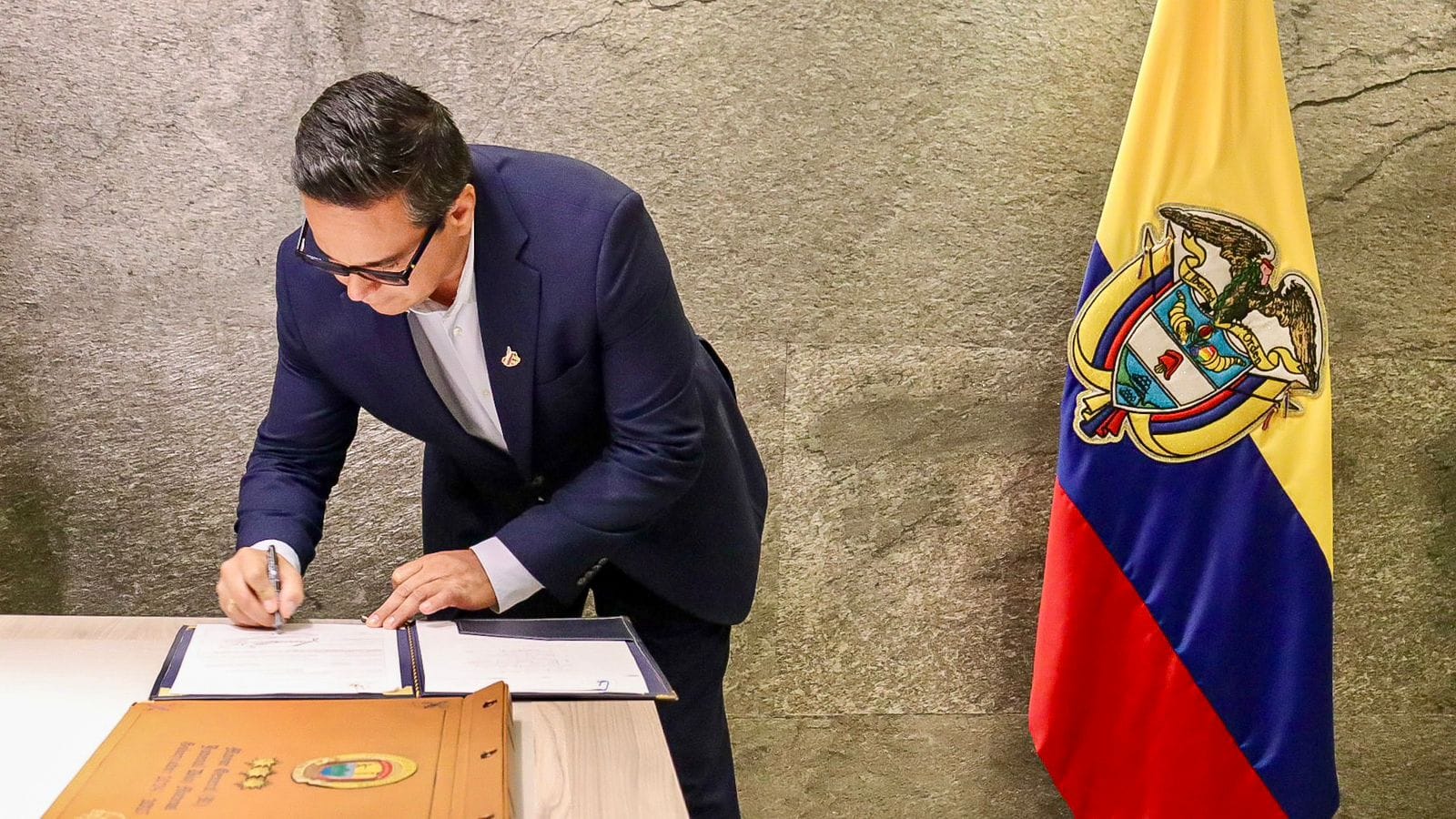 “Eficiencia, compromiso, autoridad y confianza”: director de InderSantander