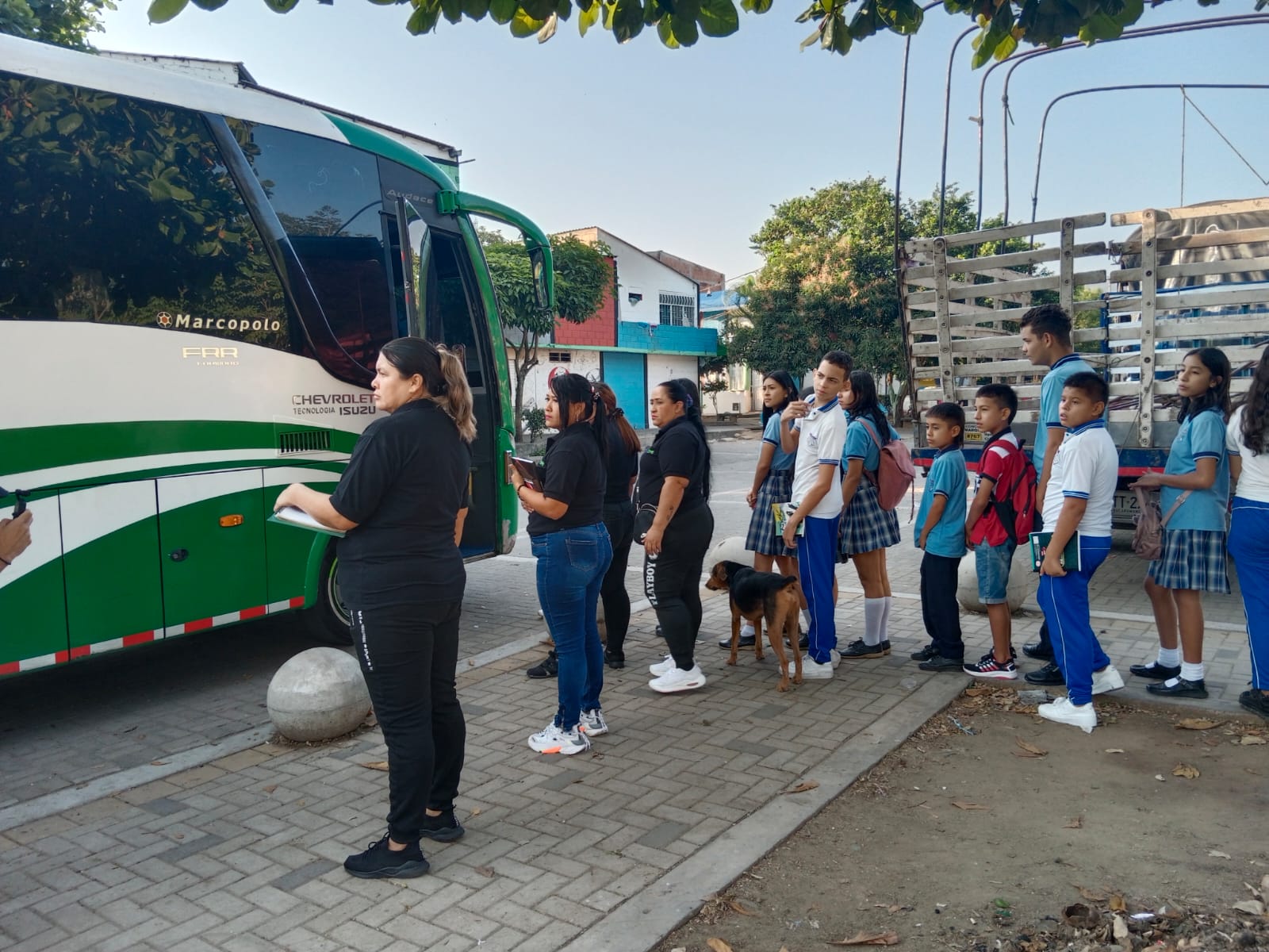 Así funcionan desde este lunes las rutas de transporte escolar en Bucaramanga