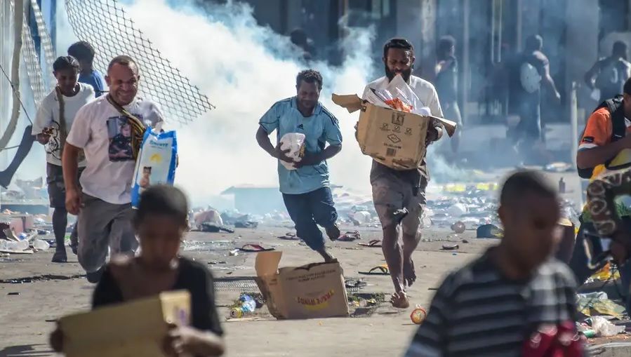 Estado de emergencia en Papúa Nueva Guinea tras disturbios mortales
