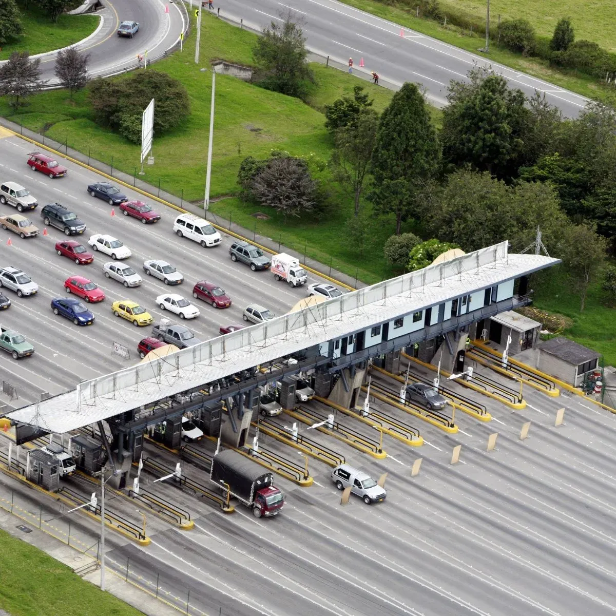 Desde mañana los peajes serán más caros en todo el país