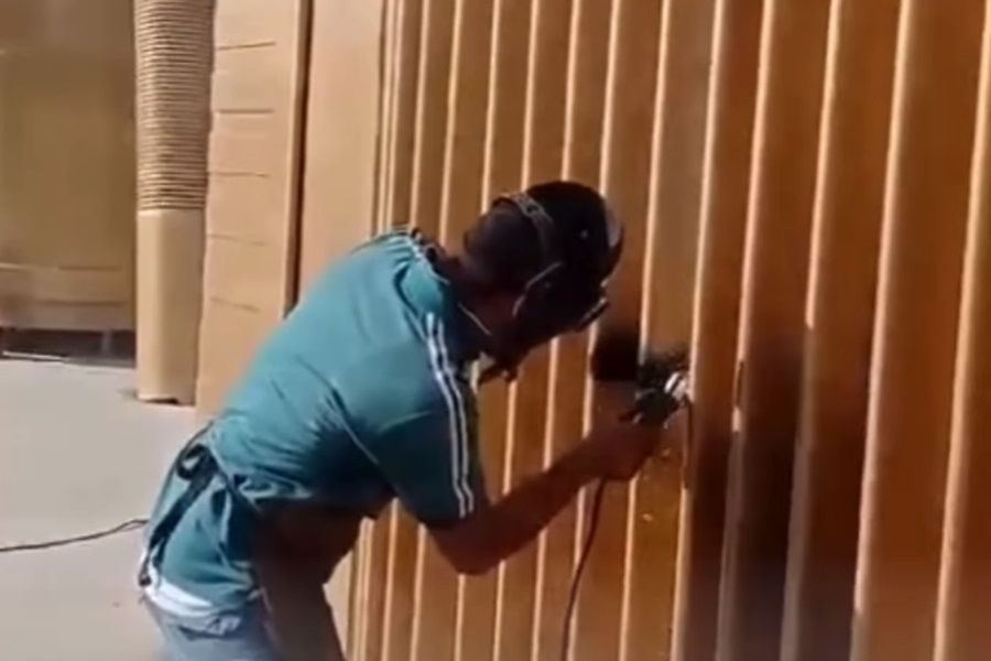 Soldador reclama pagos pendientes y afecta emblemático monumento musical