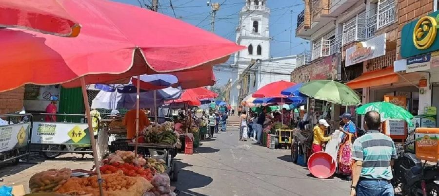 Plantean fórmulas para despejar centro antiguo de Floridablanca