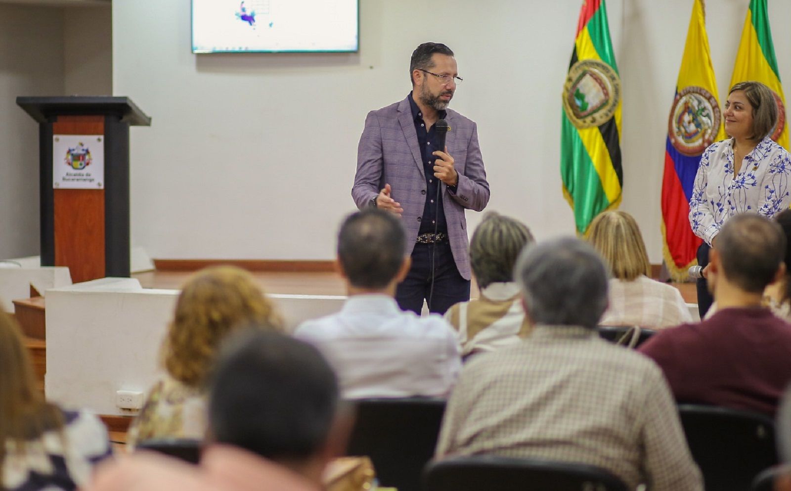 Presentación de la estrategia de seguridad en entornos escolares