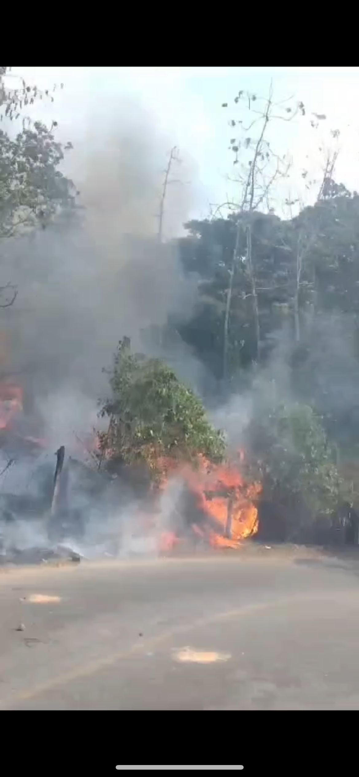 Bomberos de Bucaramanga atienden incendios en Terrazas y Porvenir