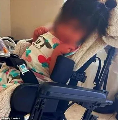 Niña queda tretapléjica tras consumir una gomita