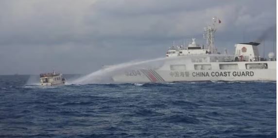 China y Filipinas acercan posturas en el Mar de China Meridional