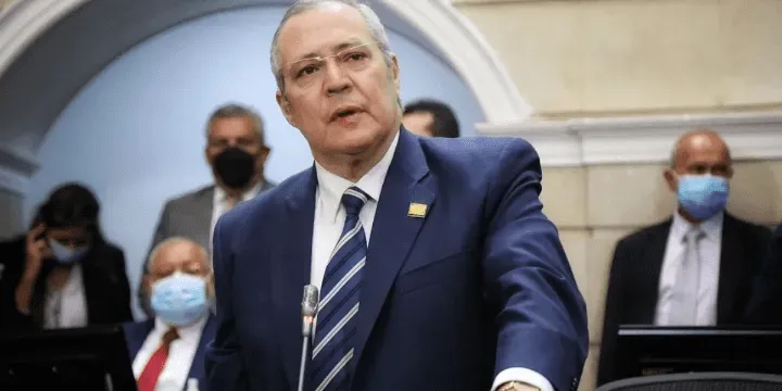 ‘Doscientos años de gobiernos centralistas han sido un fracaso’: Presidente del Congreso de Colombia