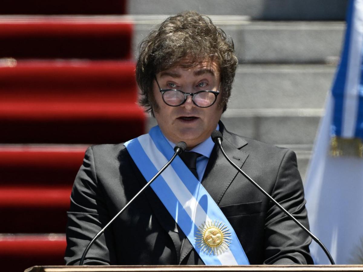 Presidente de Argentina anda feliz insultando a su homólogo colombiano