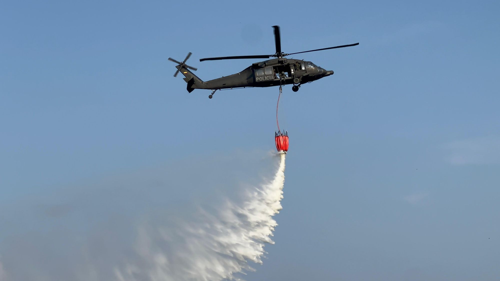 Suspenden permisos de quemas controladas en Santander y ofrecen recompensa por pirómanos