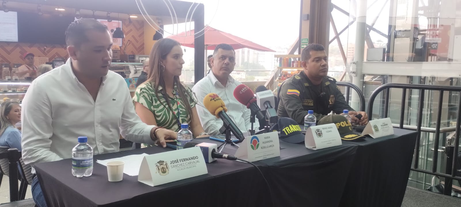 Alianza entre la Alcaldía de Floridablanca y el Centro comercial para mejorar la movilidad