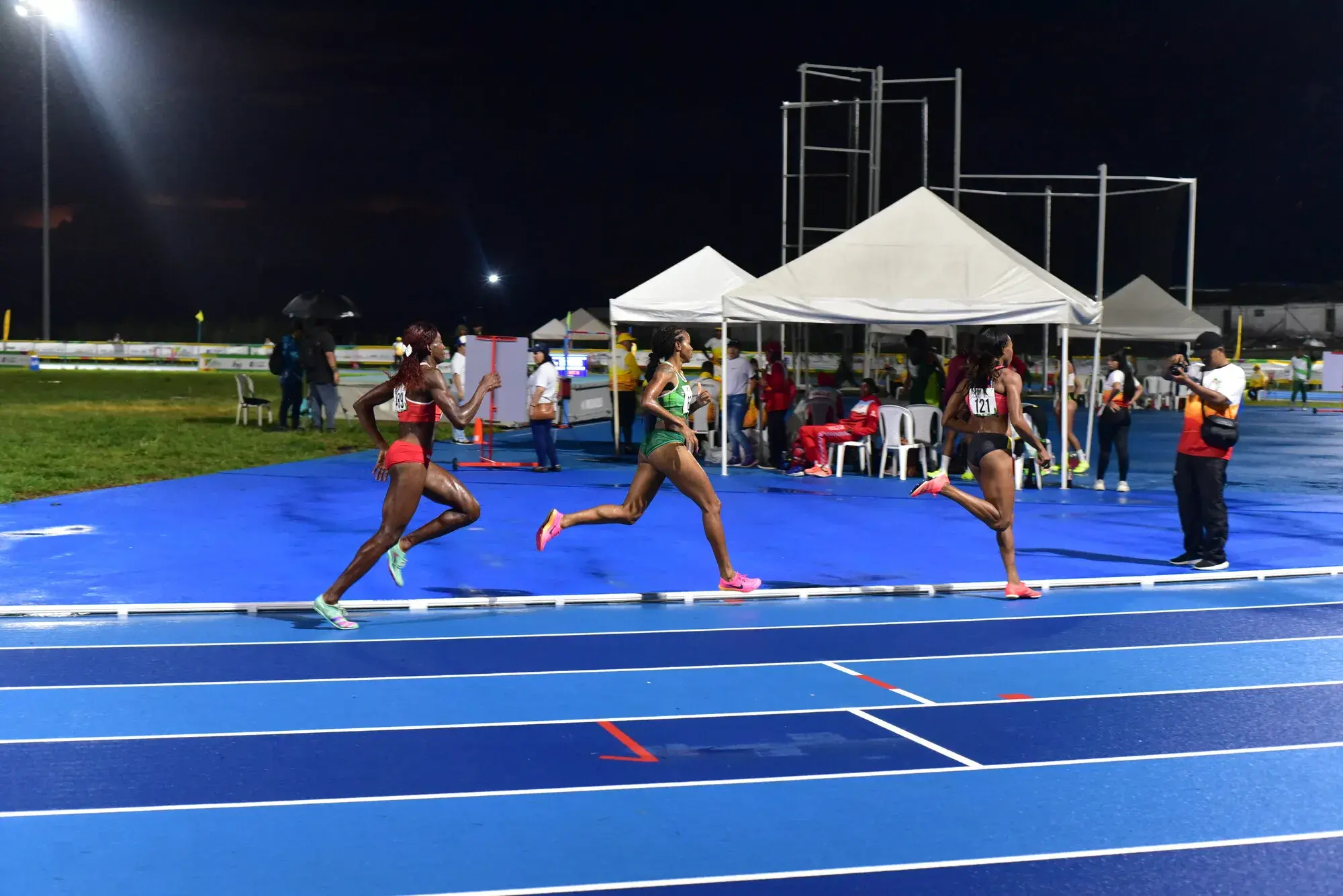 Nacional de Semifondo y Fondo en Estadio La Flora