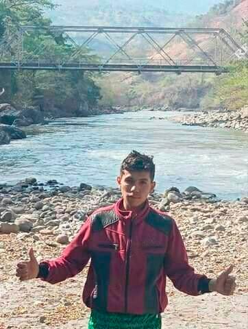 Joven fue arrastrado por la corriente del río Fonce