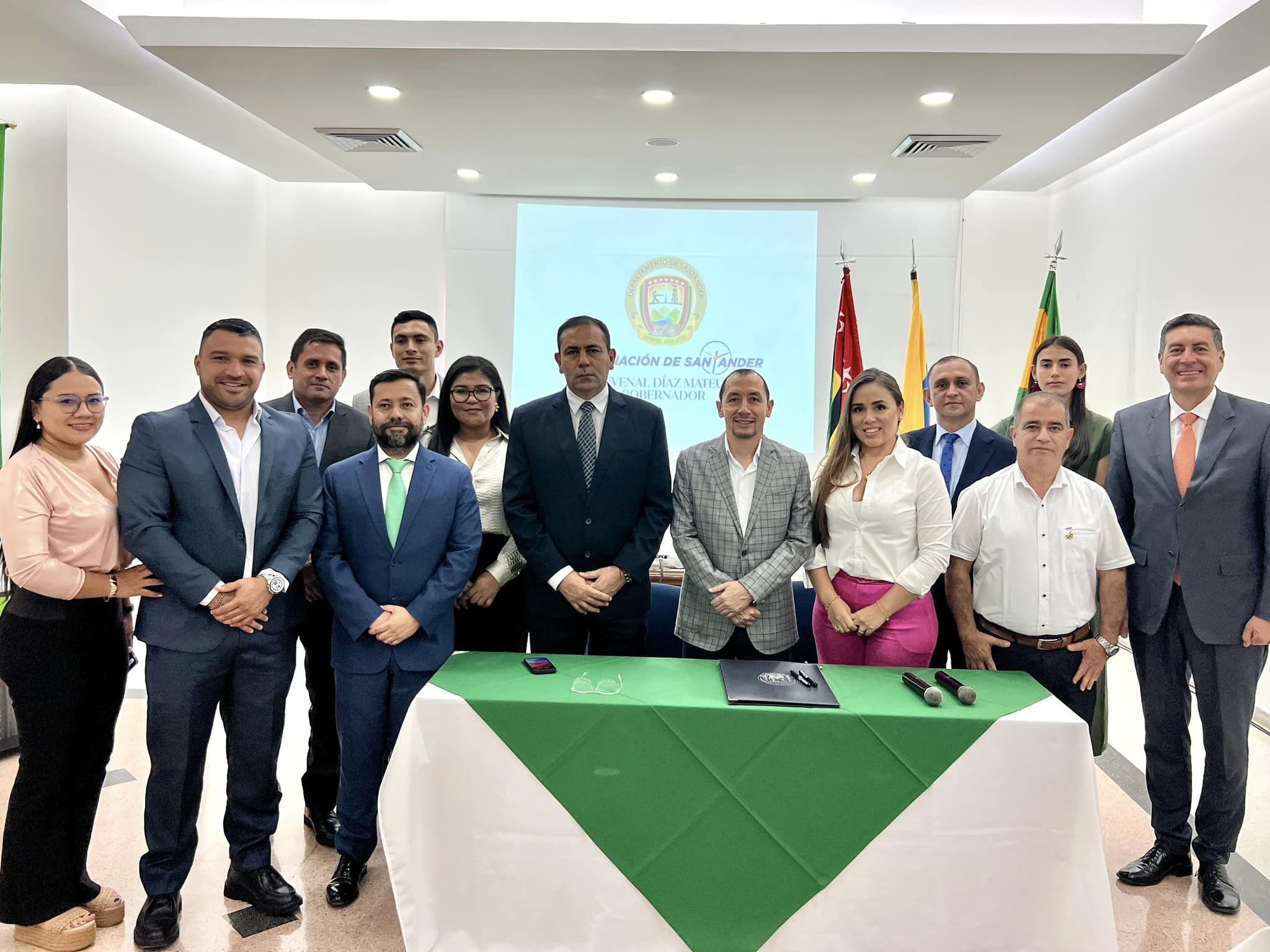 Designación de nuevos funcionarios en la Gobernación de Santander