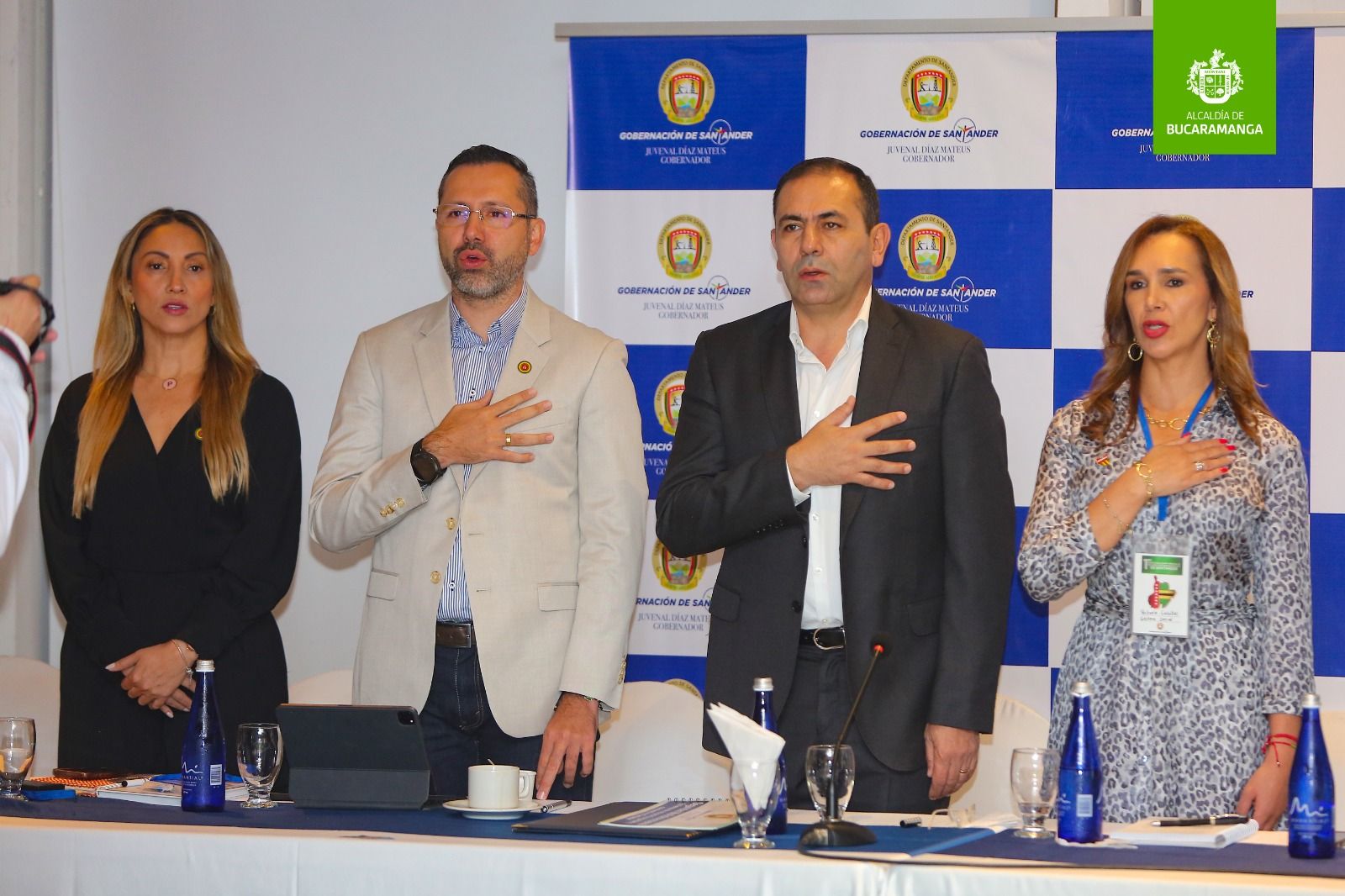 Primera reunión de Alcaldes y gestores sociales de Santander en Bucaramanga